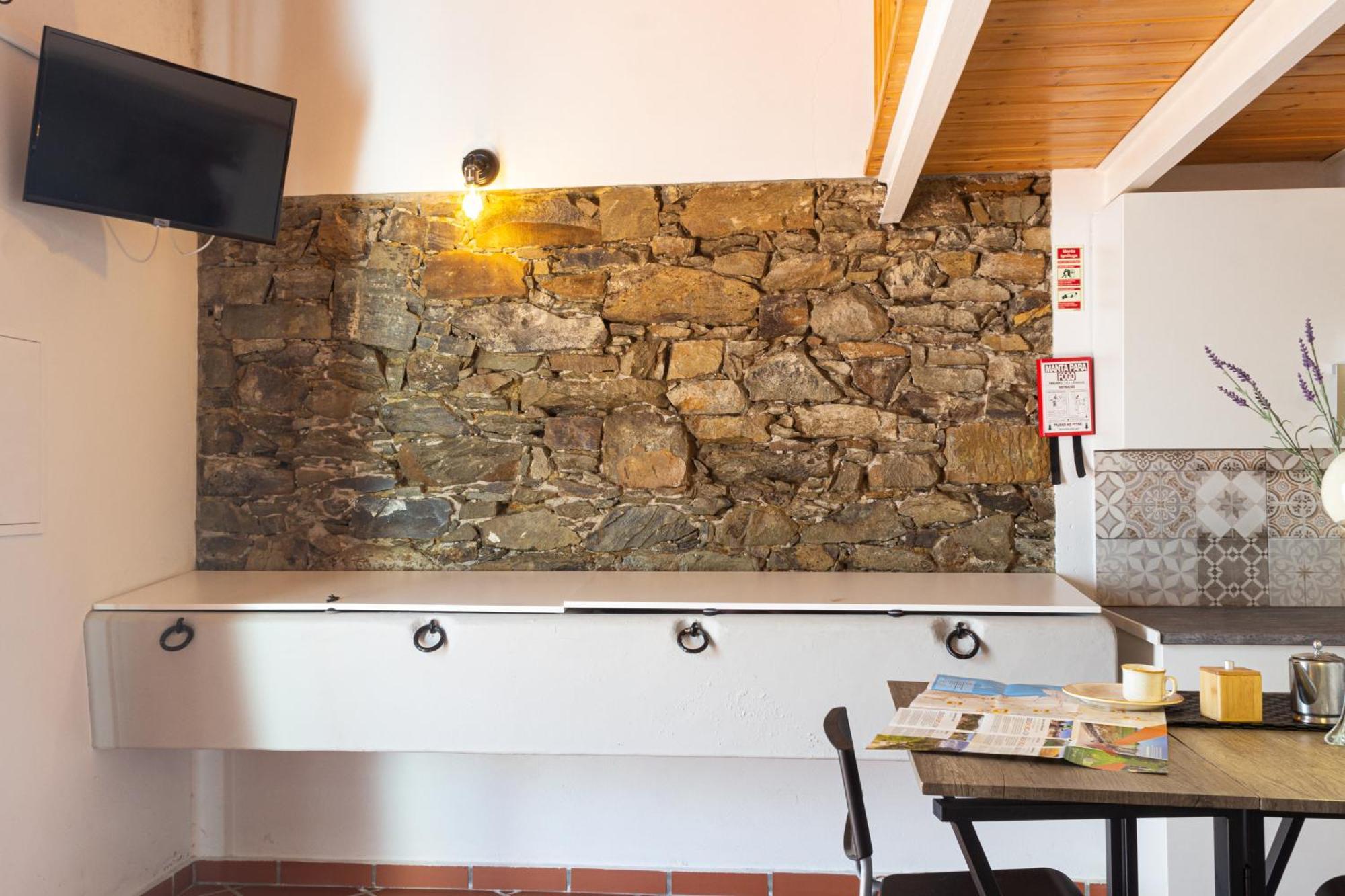 A Casa Da Vila Almodôvar エクステリア 写真